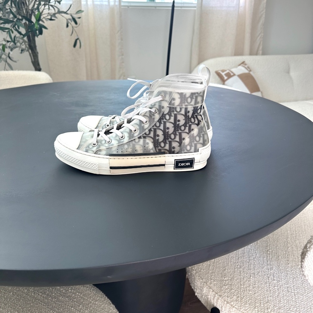 Dior B23 Black and White Oblique High-Top Sneakers. Size US 8.5